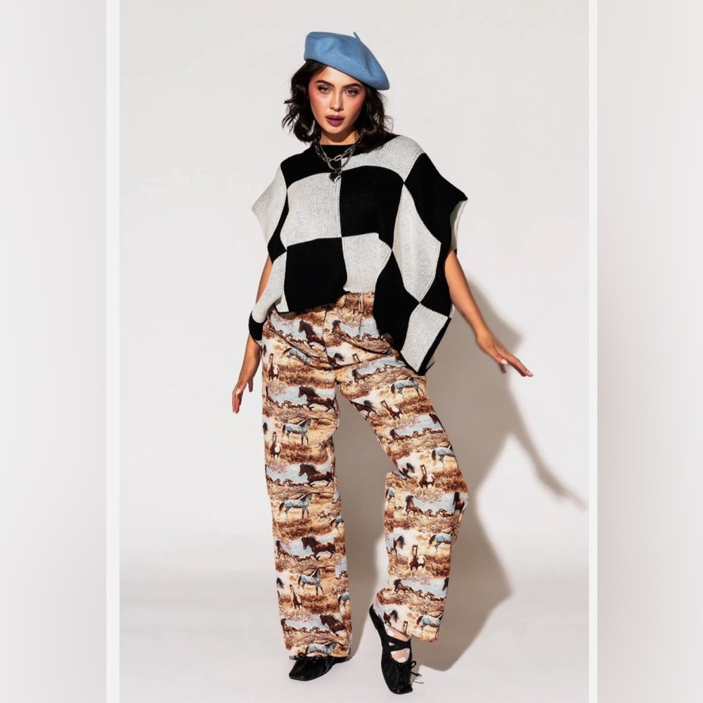 NWT Lover Girl Knit Shoulder Pad Top in Checkerboard